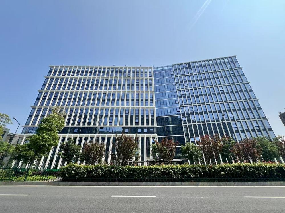 巨星商务大厦外观图